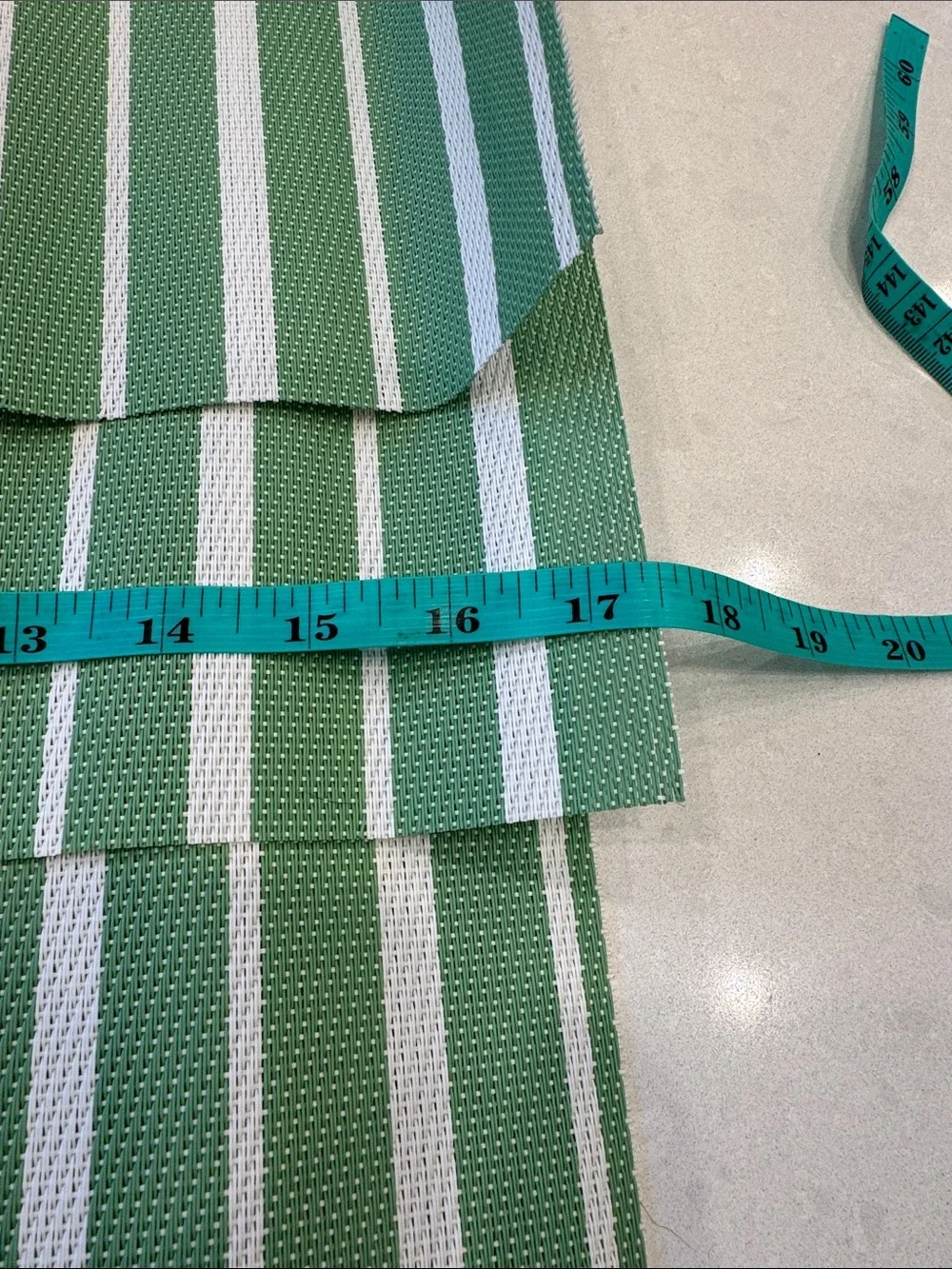 Chilewich? Faux Green and White Striped Placemats 6 qty cute for Xmas spring